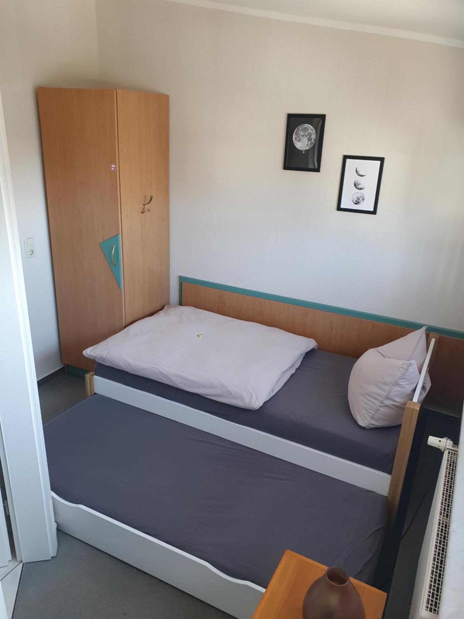 Neumuehler Hof- Ferienwohnung "Thomas" 3 Zimmer,3 Baeder Mit Dusche, Kostenfreie Parkplaetze Vor Dem Haus Шверин Экстерьер фото